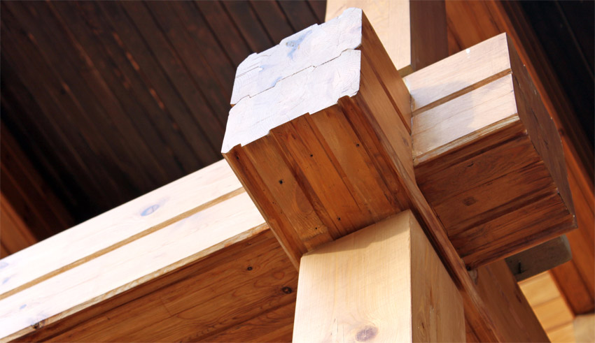 Огнезащита древесины и деревянных конструкций